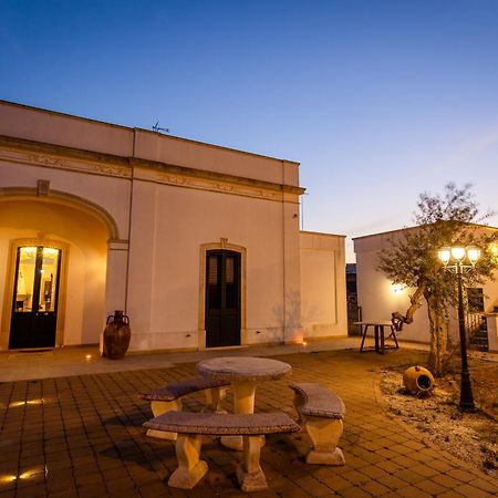 Villa Giardino Delle Zie: Charming Retreat with Half-Board Option Tricase Exterior photo